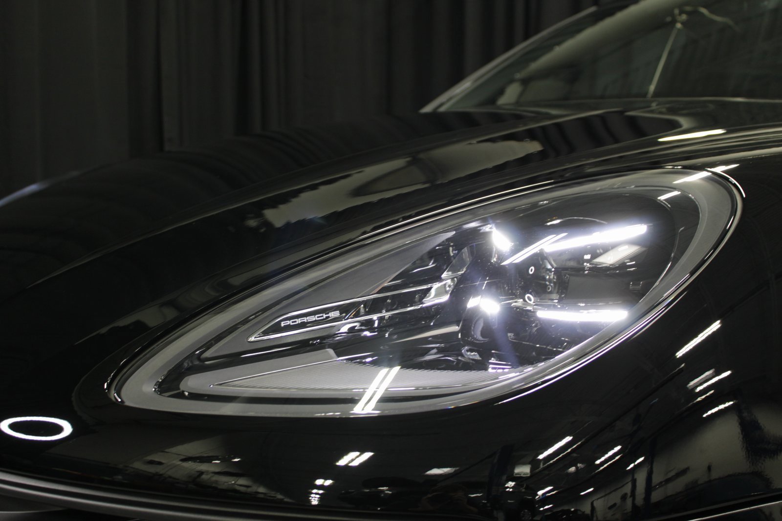 New 2026 Porsche Macan image 15