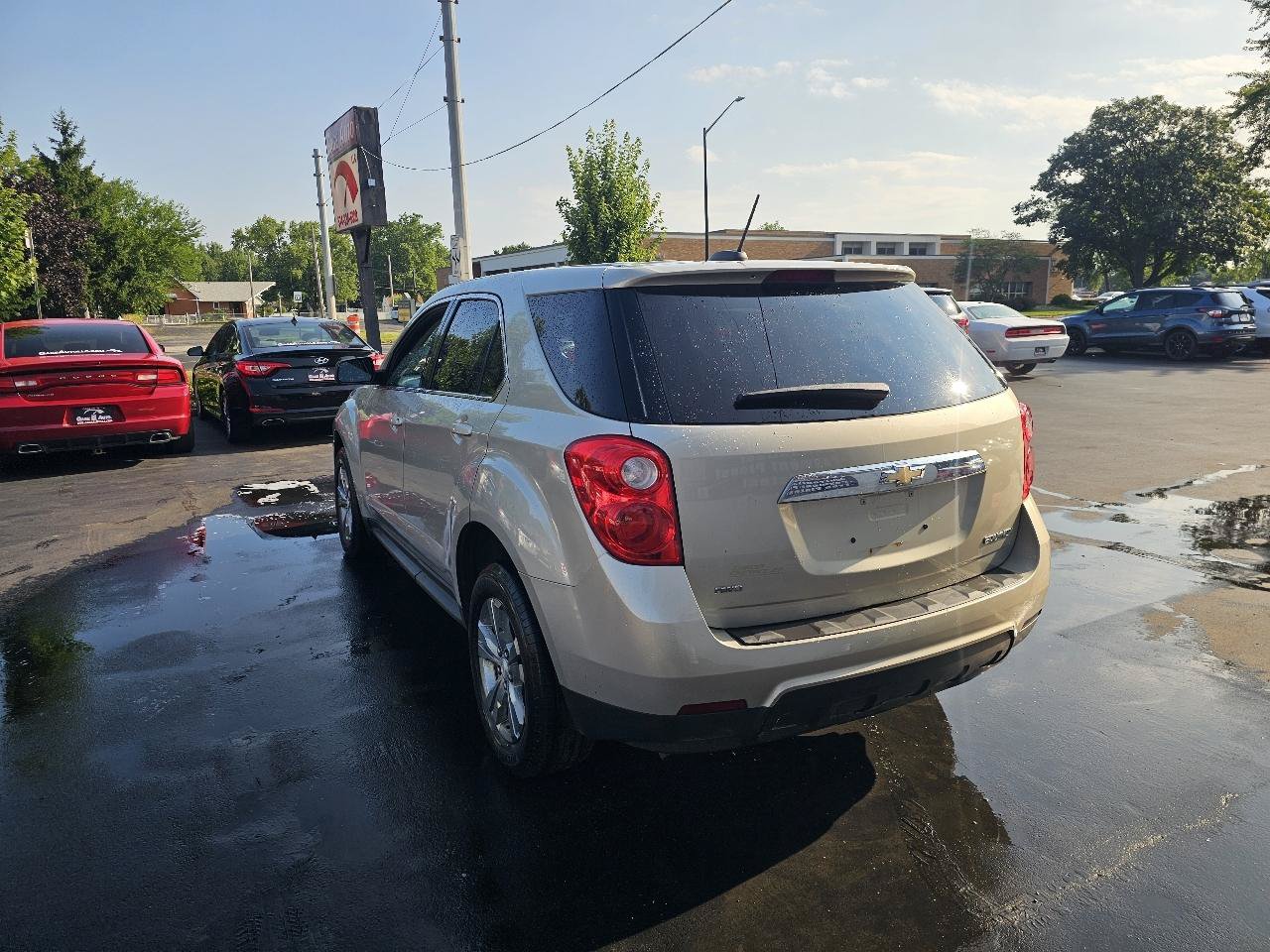 Used 2015 Chevrolet Equinox LS AWD/4WD image 8