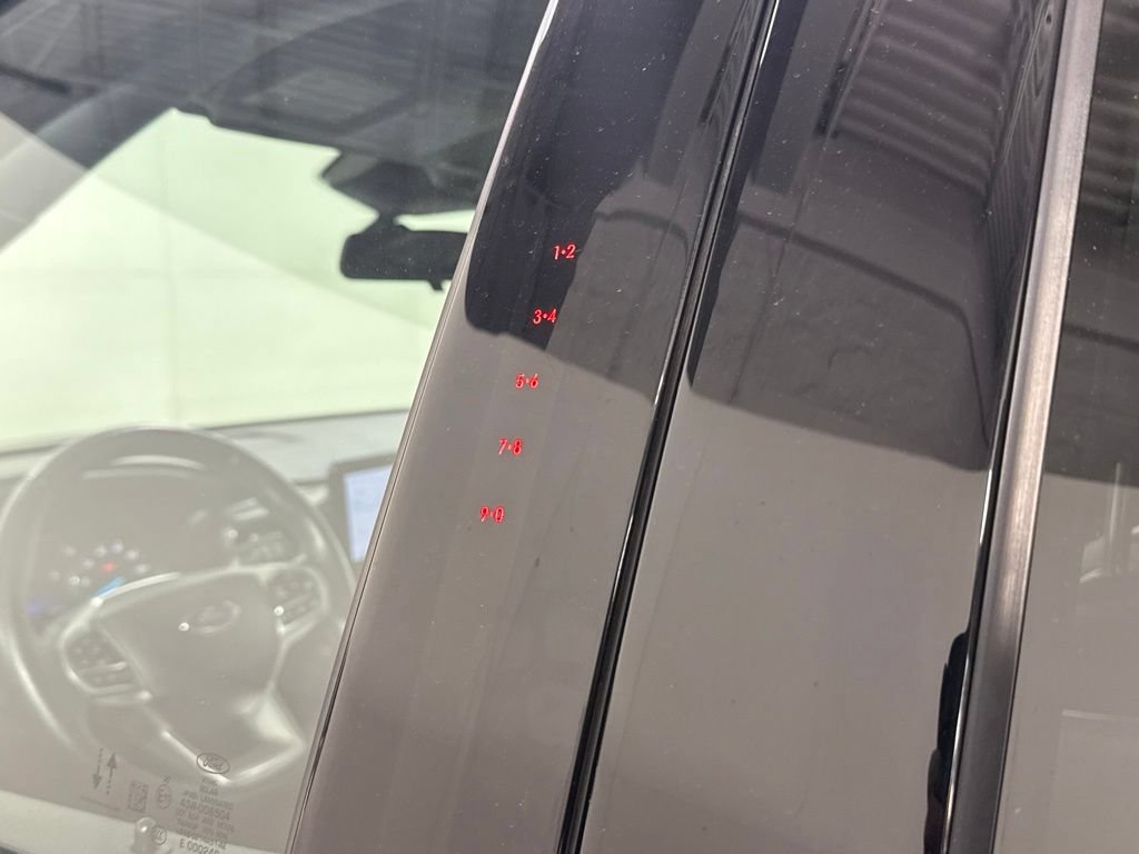 Used 2023 Ford Explorer XLT w/ Equipment Group 202A AWD/4WD image 14
