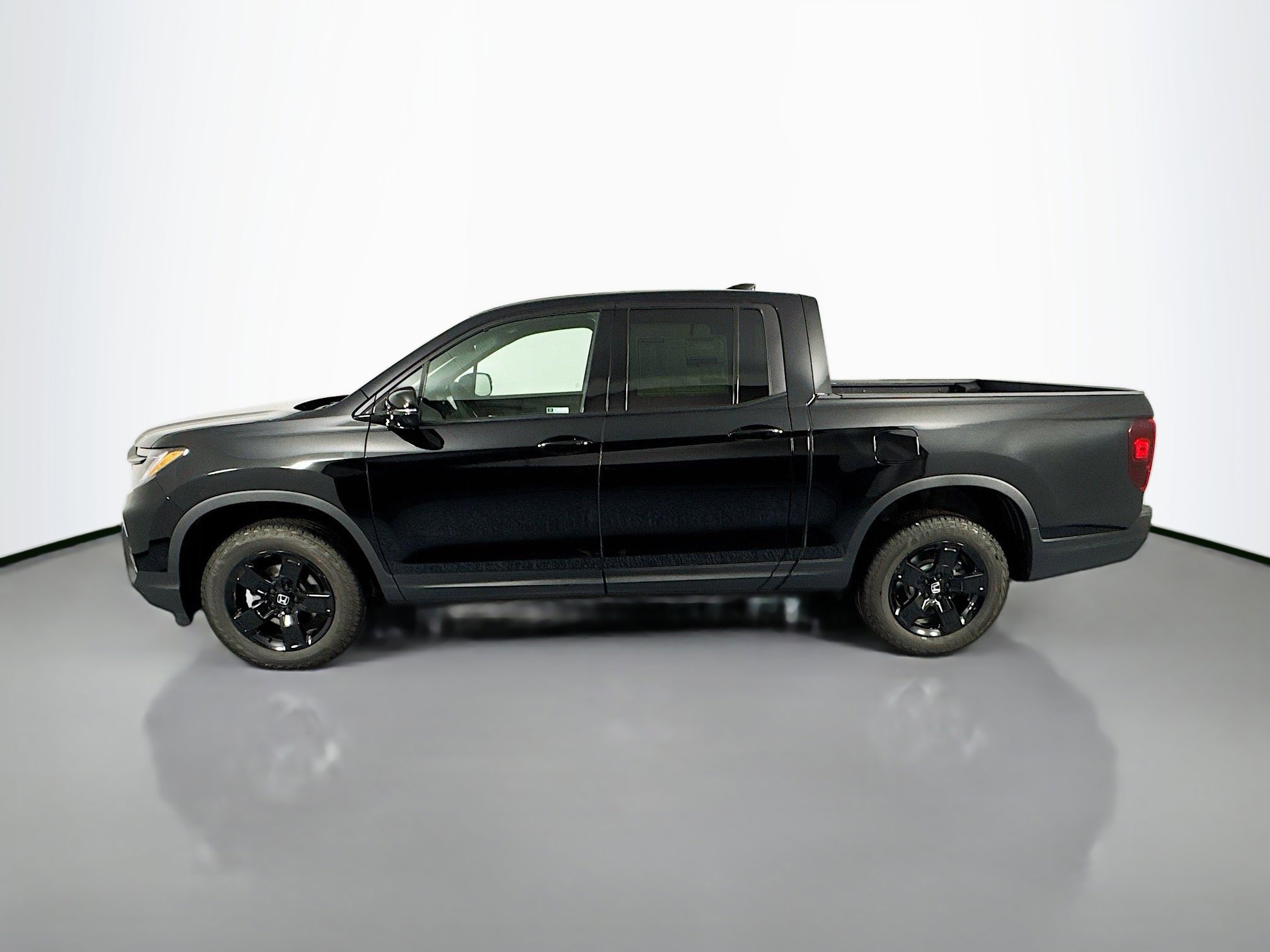 New 2026 Honda Ridgeline Black Edition image 8