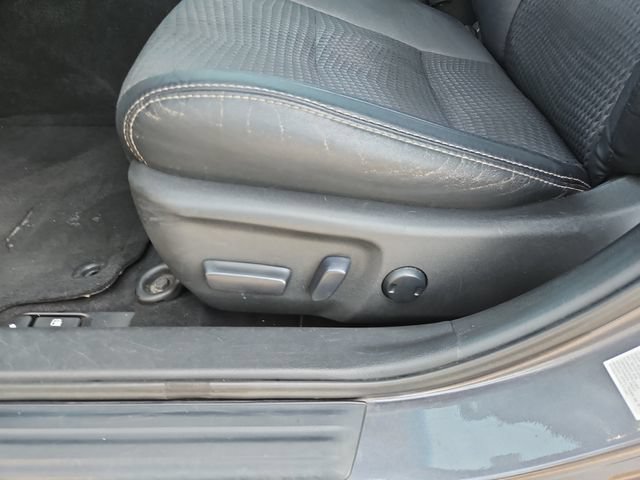 Used 2014 Toyota Camry SE FWD image 16