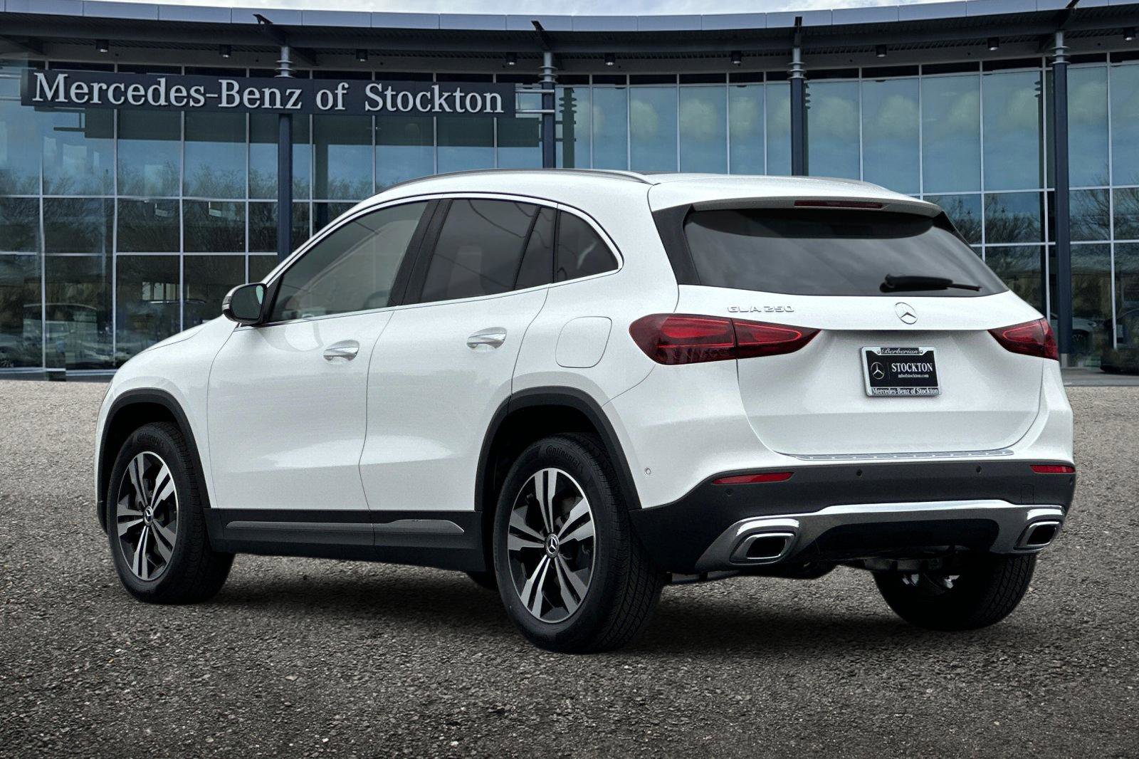 New 2026 Mercedes-Benz GLA 250 image 6