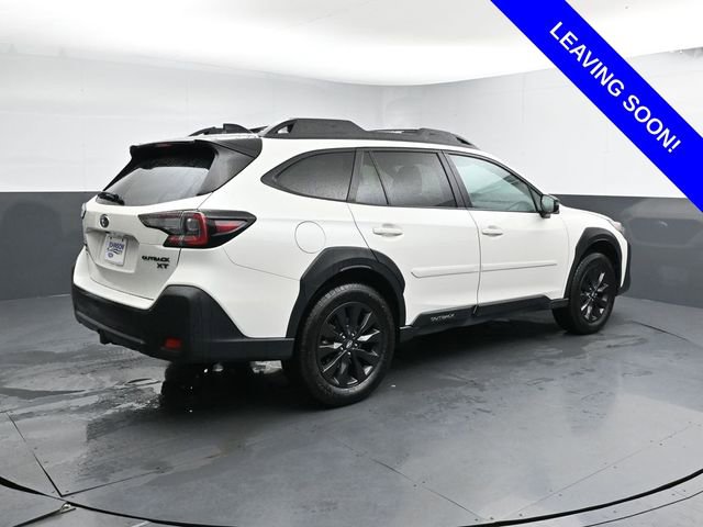 Used 2025 Subaru Outback Onyx Edition XT AWD/4WD image 7