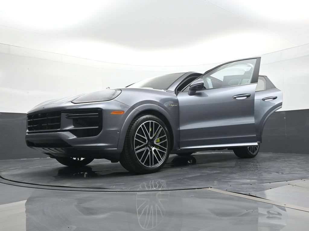New 2026 Porsche Cayenne Turbo AWD/4WD image 31