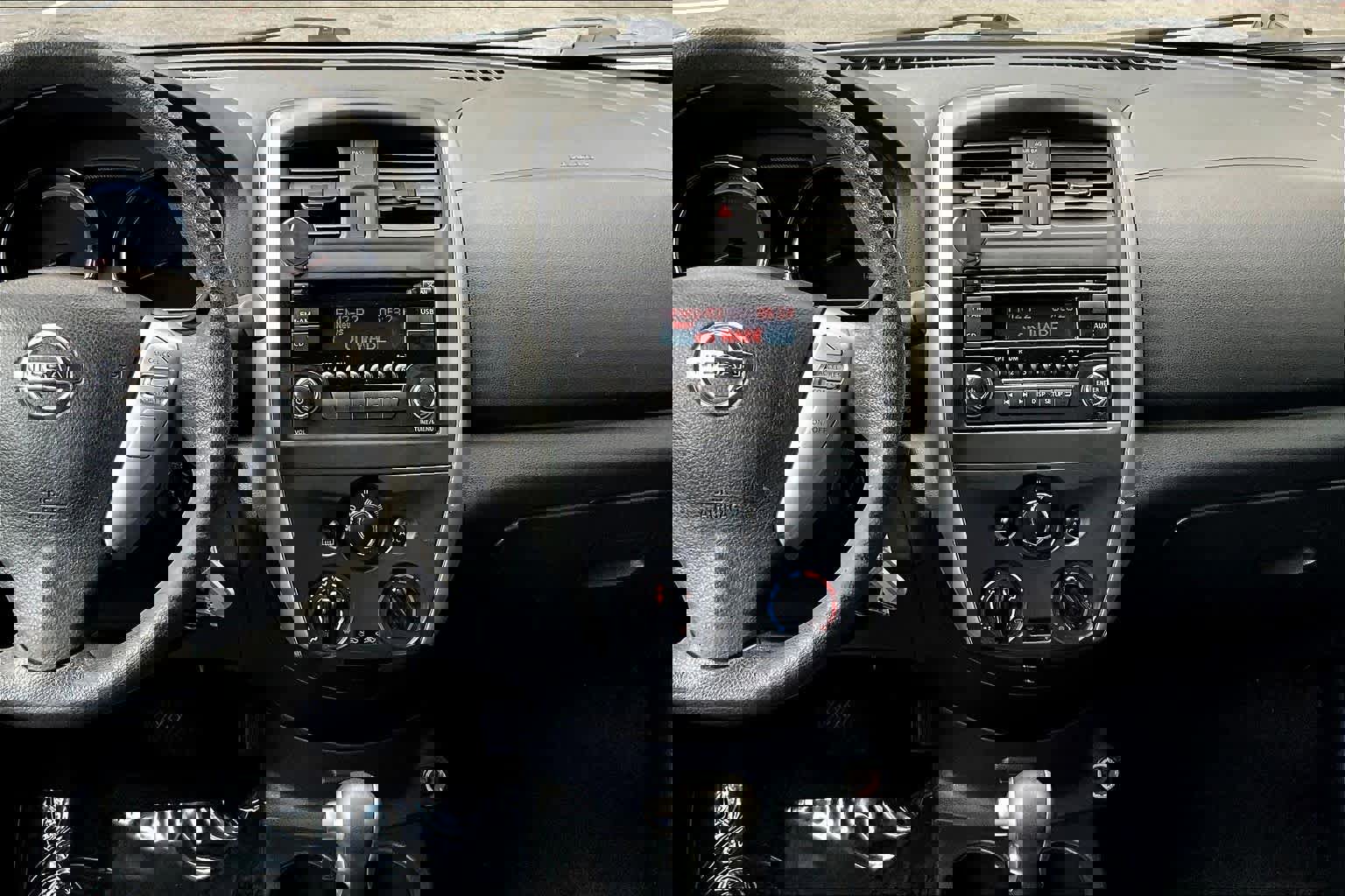 Used 2017 Nissan Versa SV image 7