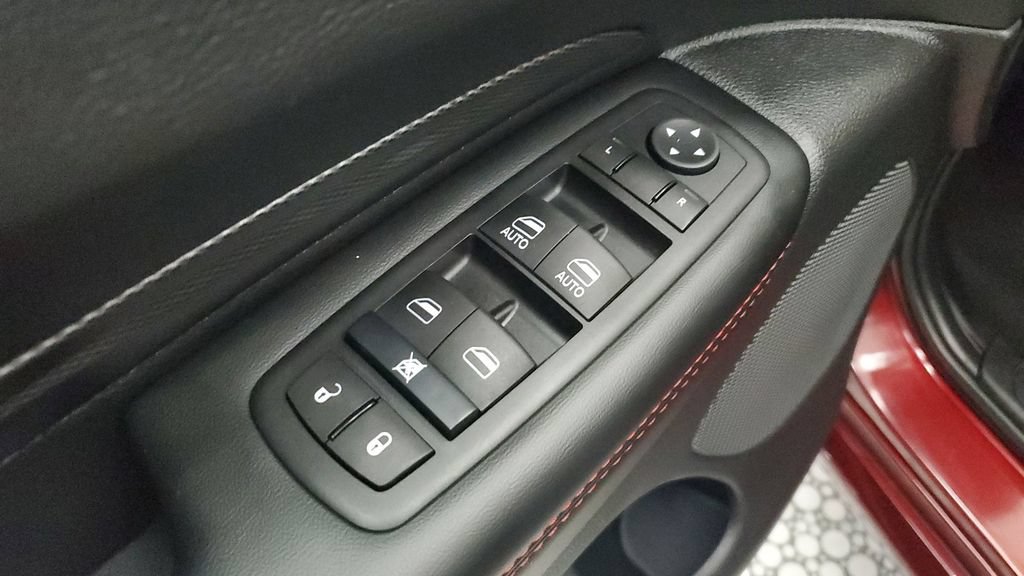 Used 2024 Dodge Durango GT AWD/4WD image 23