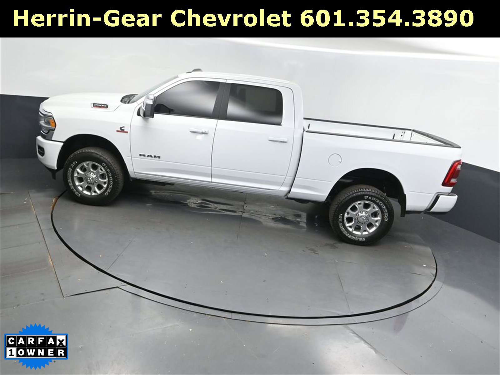 Used 2024 RAM 2500 Laramie w/ Safety Group image 34