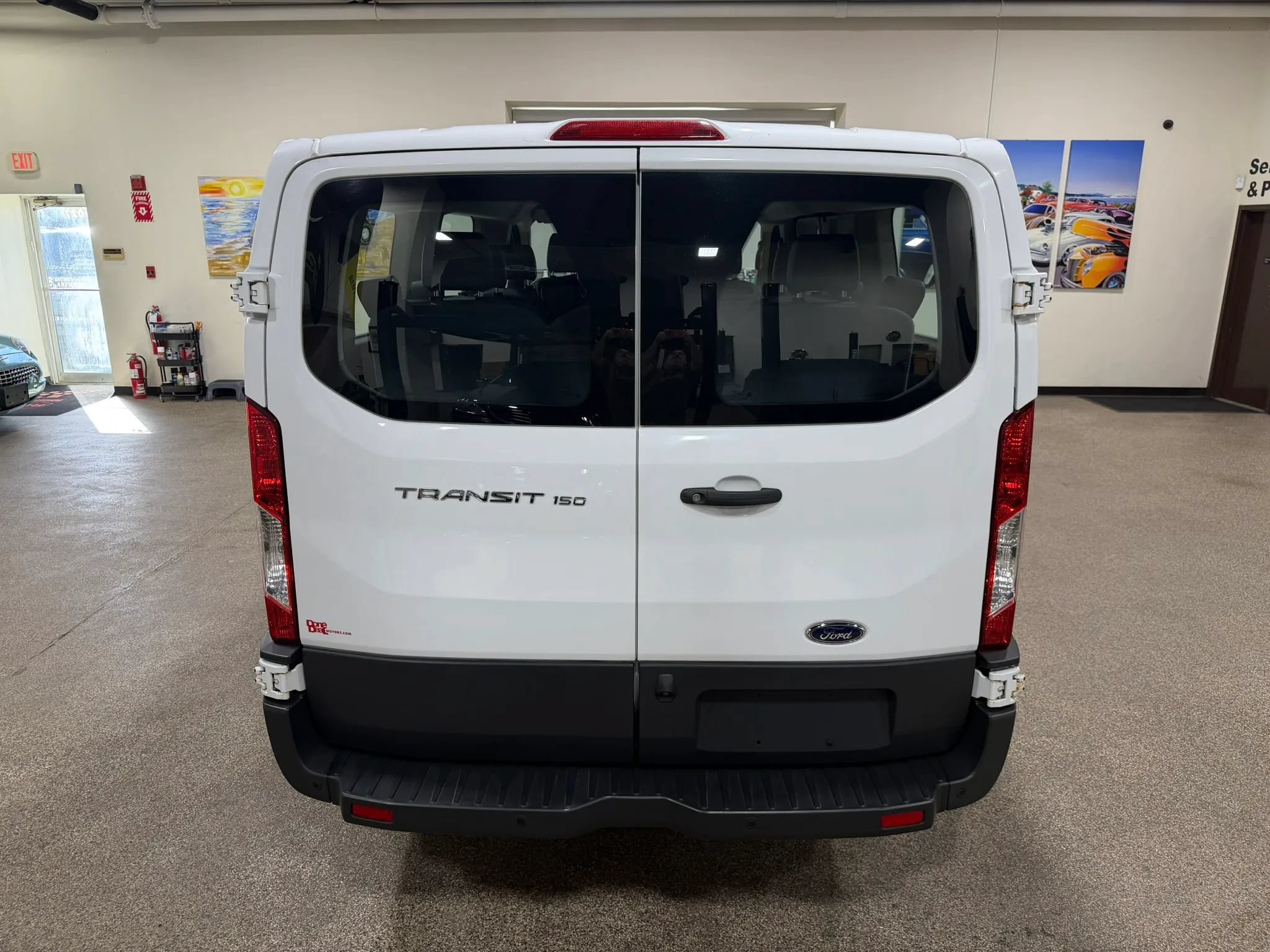 Used 2018 Ford Transit 150 XL RWD image 17