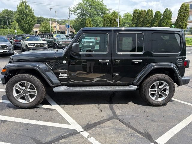 Used 2022 Jeep Wrangler Unlimited Sahara AWD/4WD image 4
