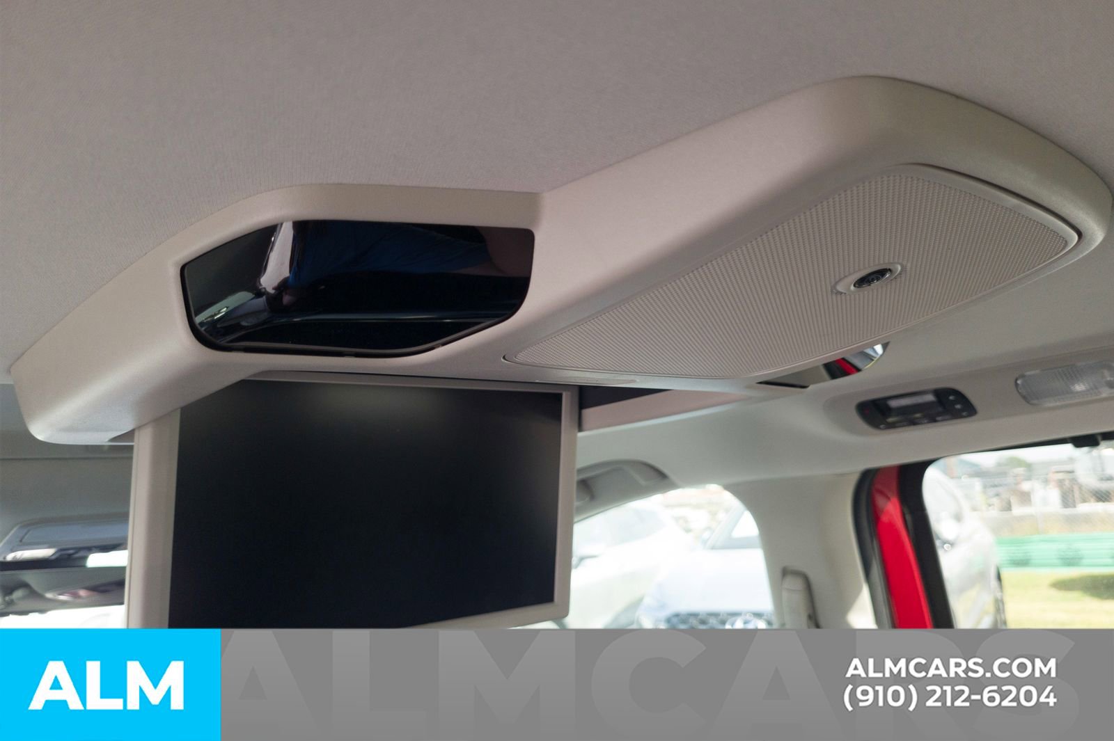 Used 2025 Honda Odyssey Elite image 23