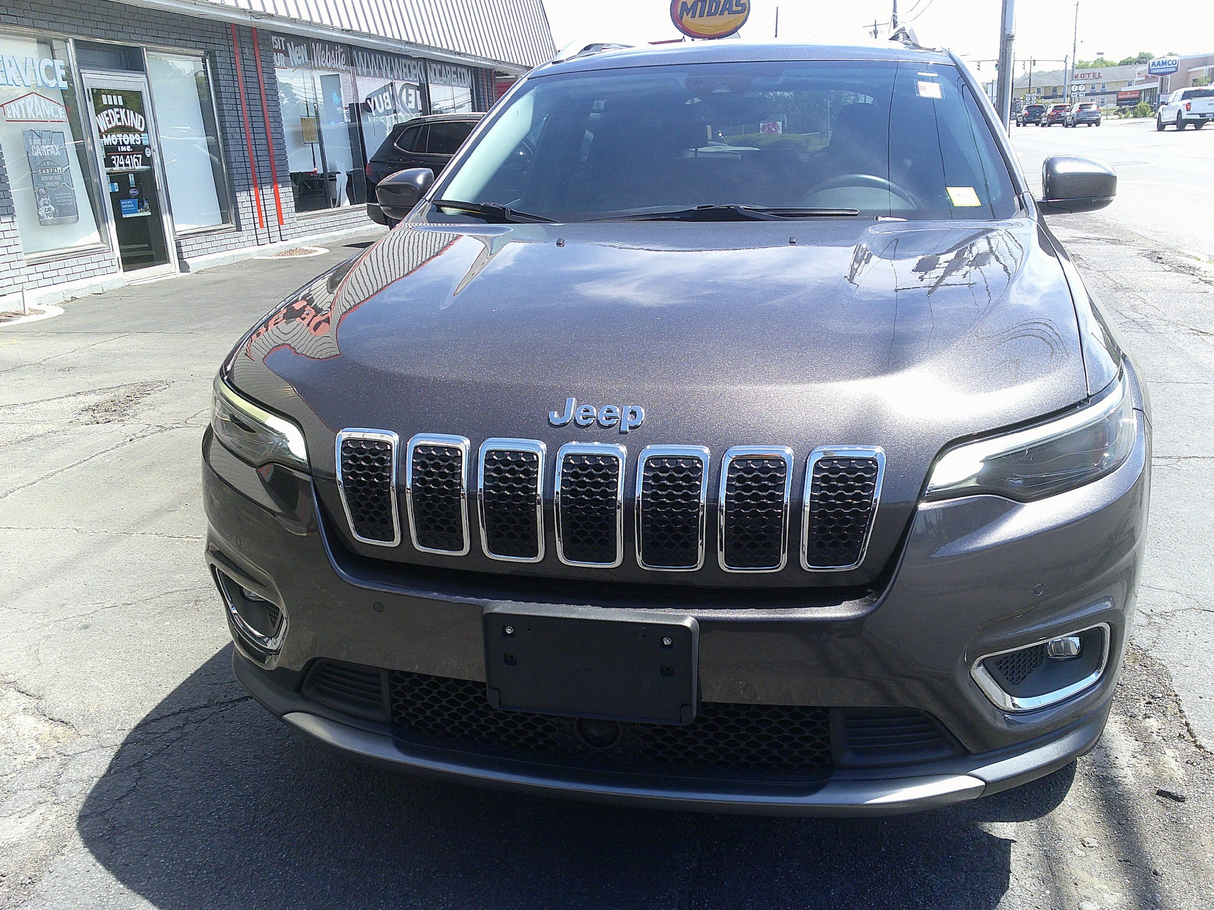 Used 2021 Jeep Cherokee Limited AWD/4WD image 4
