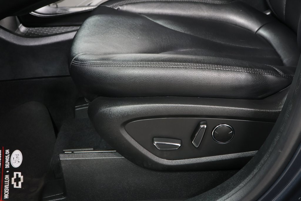 Used 2023 Lincoln Nautilus AWD w/ Premium Package image 20