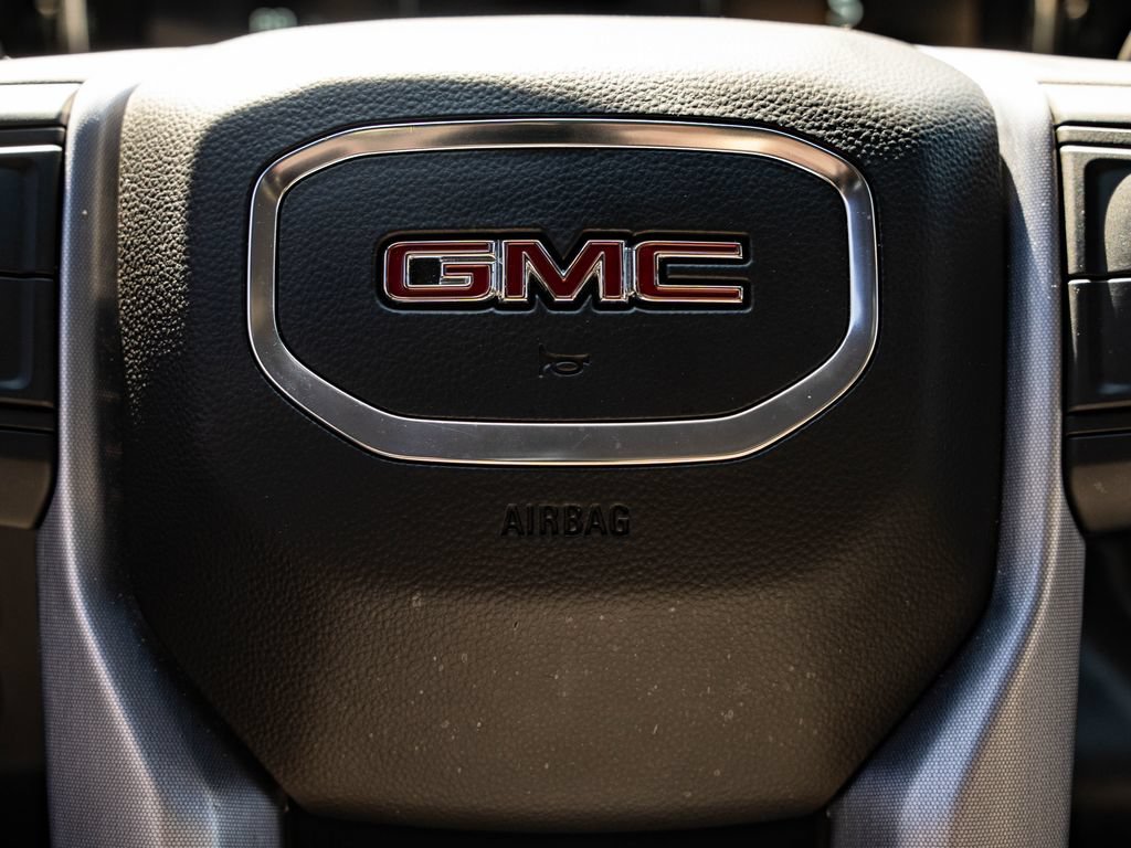 Used 2023 GMC Sierra 1500 SLT w/ SLT Premium Package AWD/4WD image 32