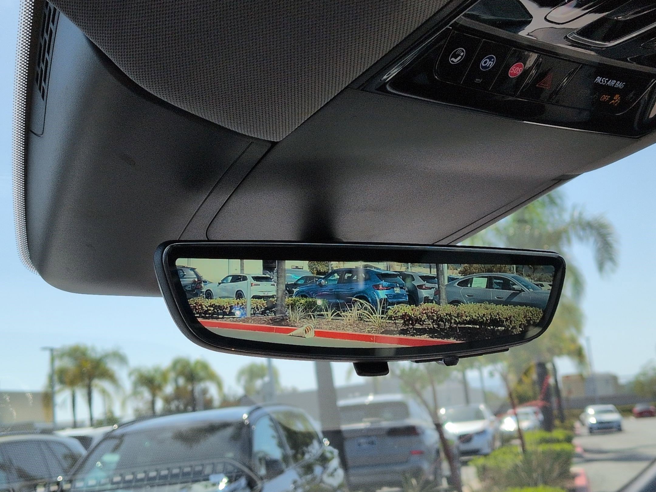 Used 2025 Cadillac Escalade IQ Luxury 1 AWD/4WD image 26