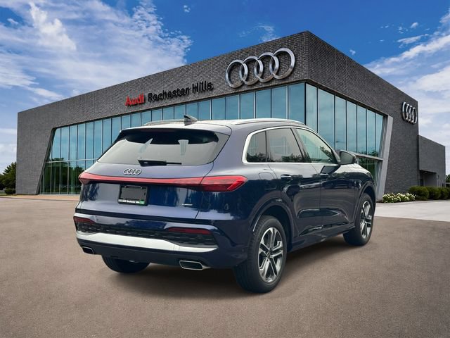 Used 2025 Audi Q5 Premium w/ Convenience Package AWD/4WD image 5