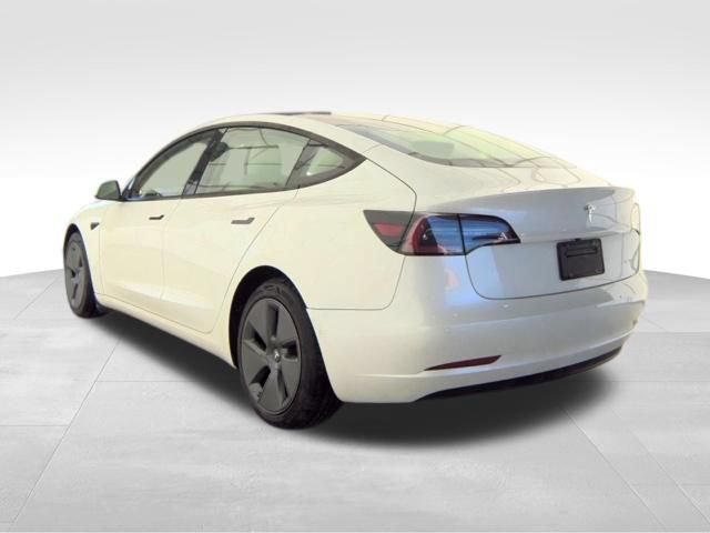 Used 2022 Tesla Model 3 Long Range AWD/4WD image 8