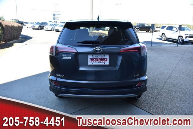 Used 2018 Toyota RAV4 XLE image 8