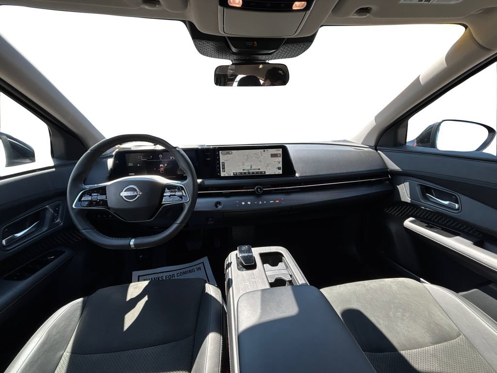 Used 2023 Nissan Ariya FWD image 16