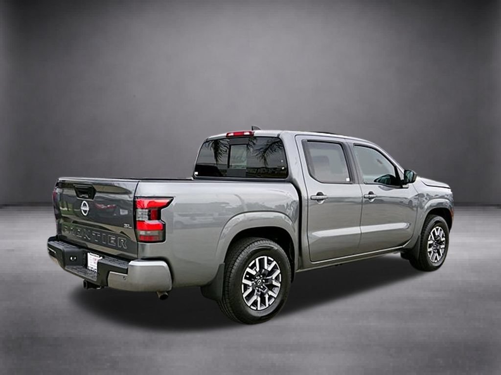 Certified 2024 Nissan Frontier SL w/ Technology Package RWD image 4