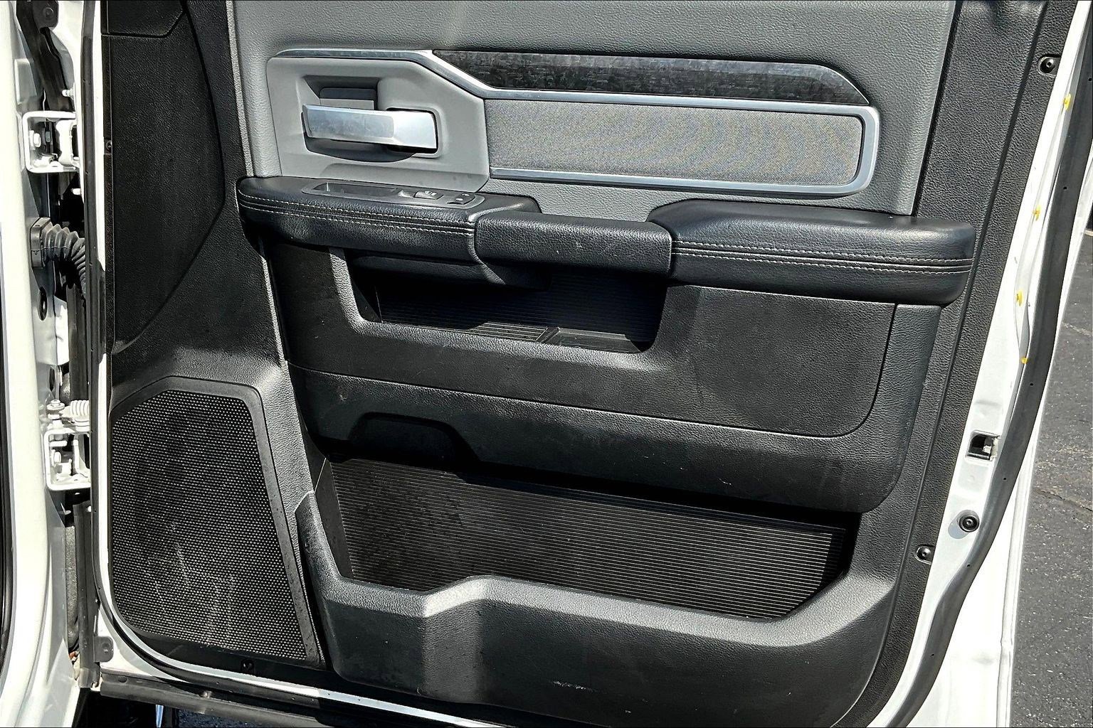 Used 2019 RAM 2500 Big Horn image 26