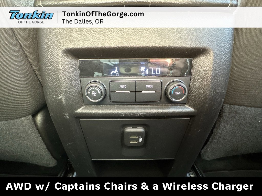 Used 2023 Chevrolet Traverse LT image 27