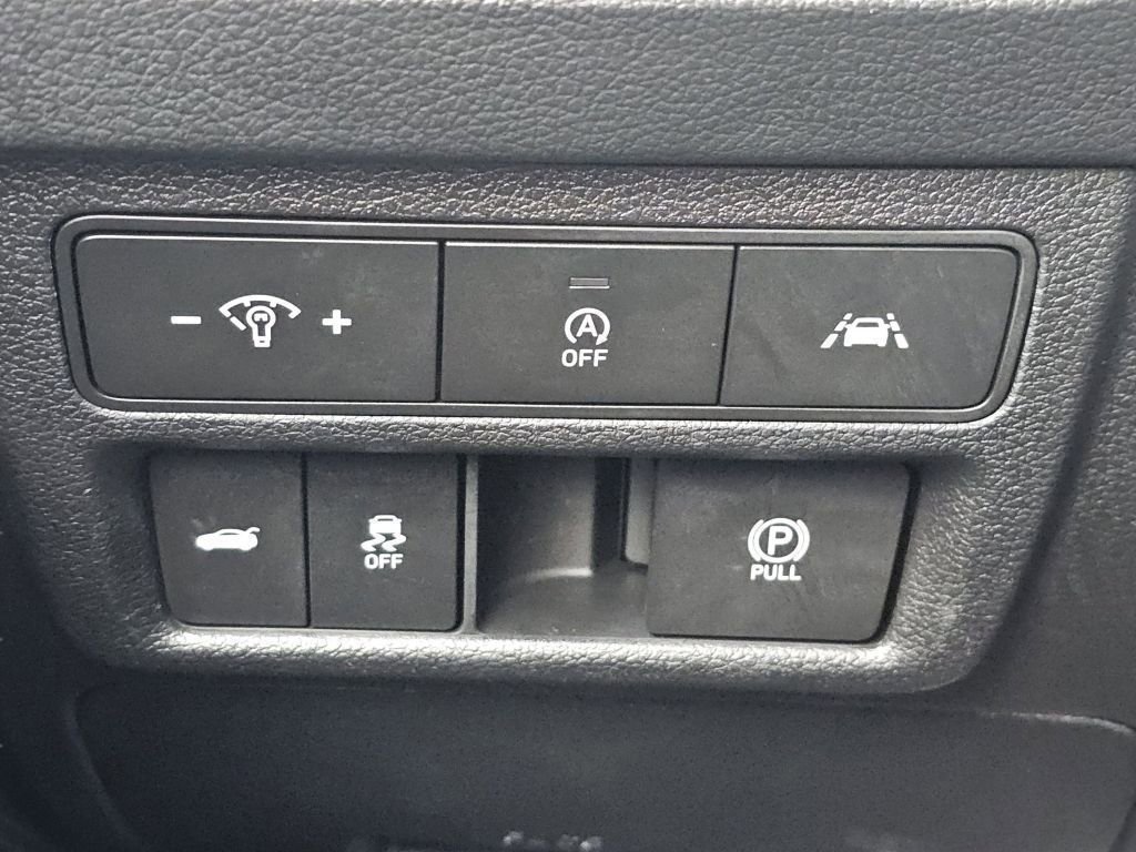 Used 2023 Hyundai Sonata SE image 14