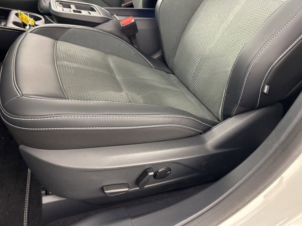 New 2025 Ford Mustang Mach-E GT image 25