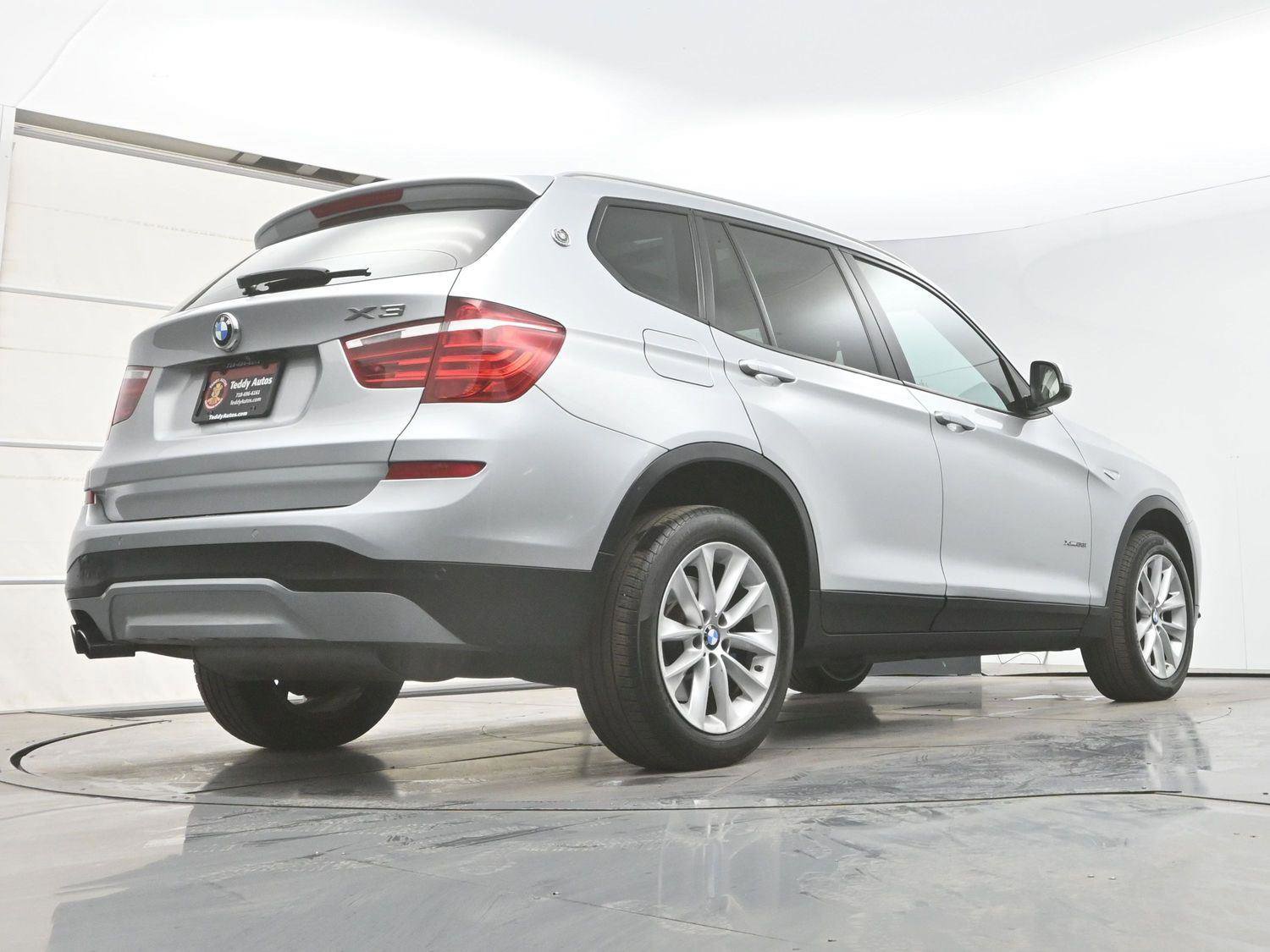 Used 2017 BMW X3 xDrive28i AWD/4WD image 30