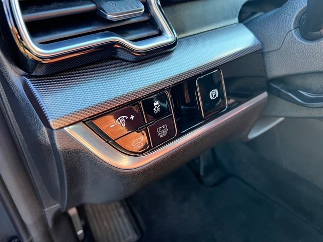 Certified 2023 Kia Sportage SX Prestige image 17