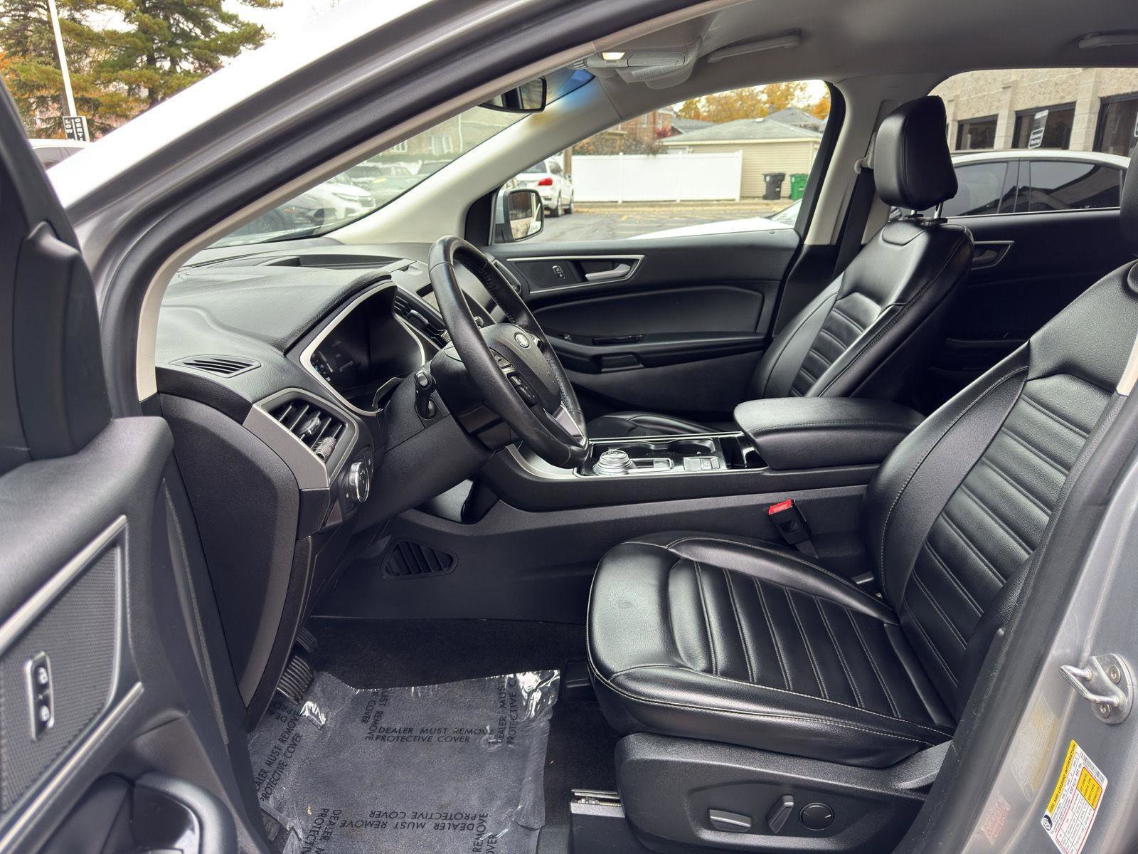 Used 2020 Ford Edge SEL image 23