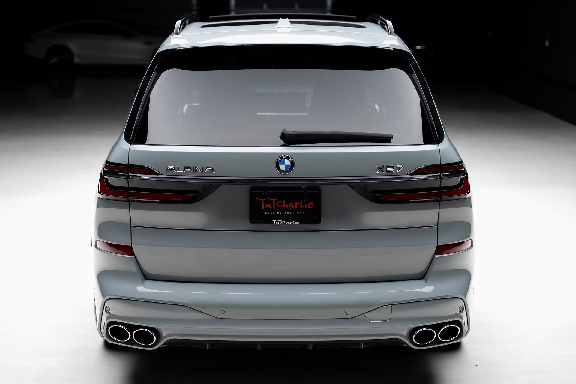 Used 2024 BMW ALPINA XB7 AWD/4WD image 25
