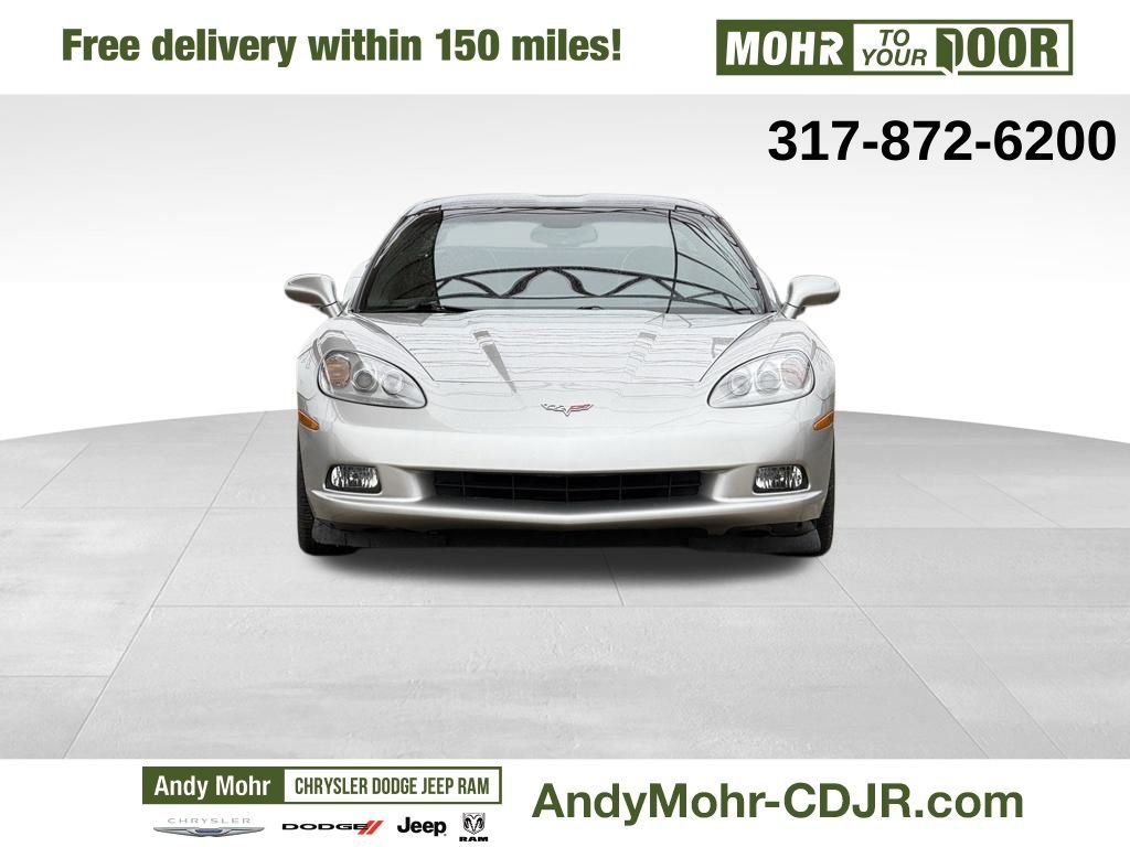Used 2005 Chevrolet Corvette Coupe w/ Preferred Equipment Group image 2