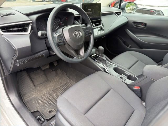 Used 2024 Toyota Corolla LE FWD image 19