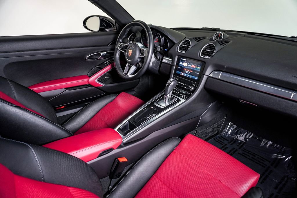 Certified 2022 Porsche 718 Cayman S image 14