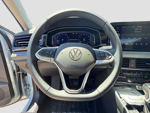 New 2026 Volkswagen Jetta SEL FWD image 11