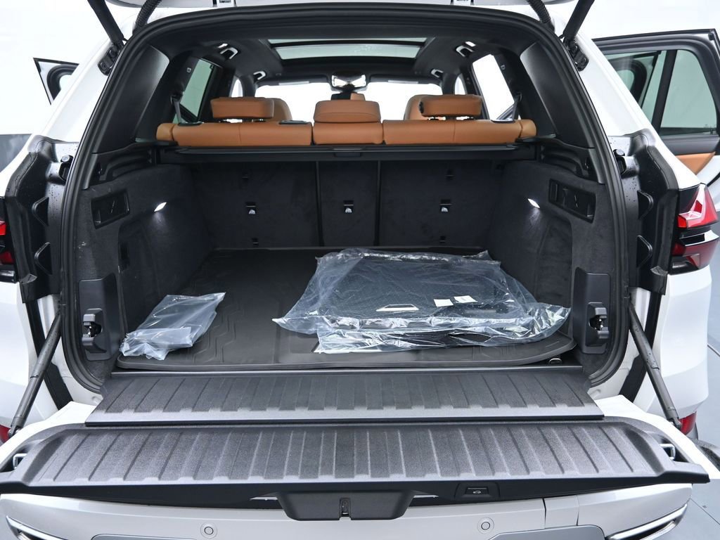 New 2026 BMW X5 xDrive40i AWD/4WD image 30