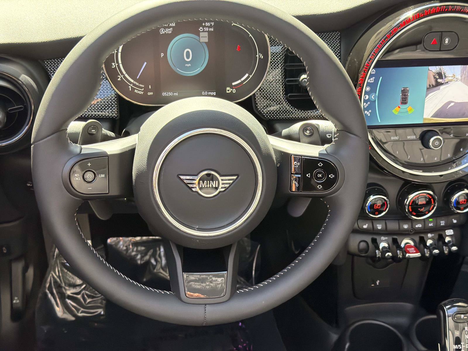 Used 2024 MINI Cooper S w/ Signature Upholstery Package FWD image 9