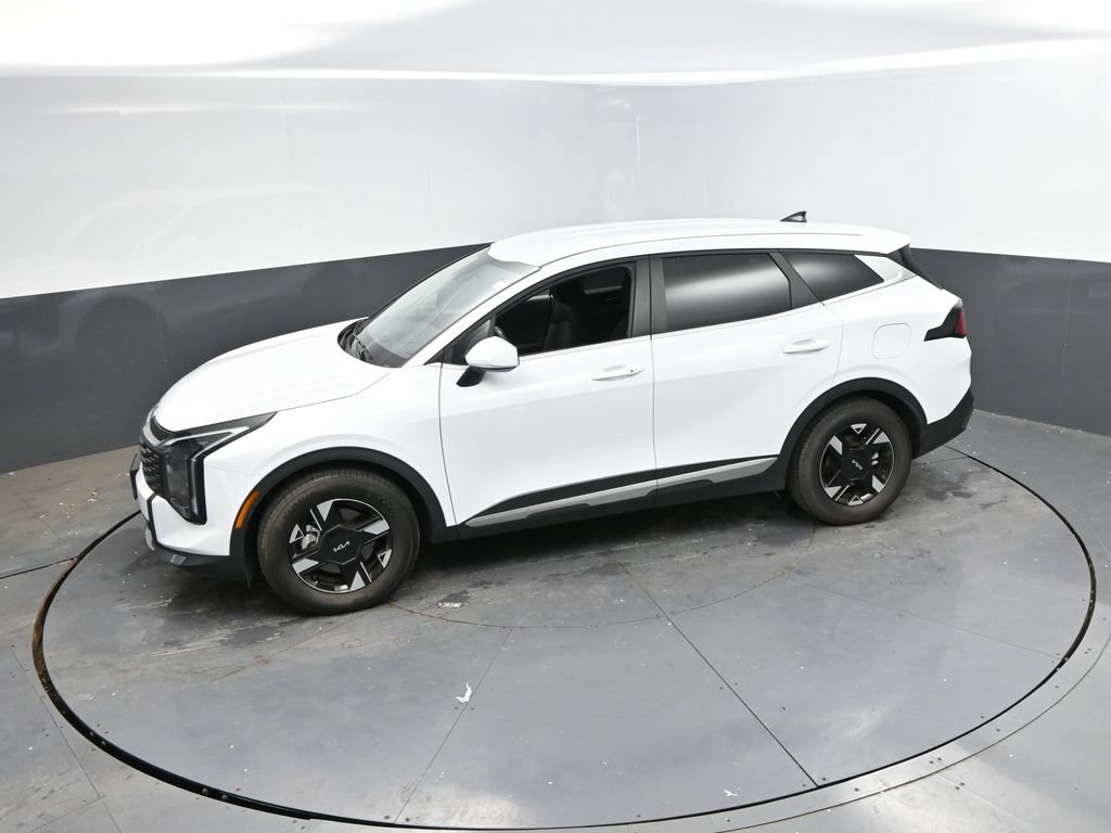 Used 2026 Kia Sportage LX FWD image 41