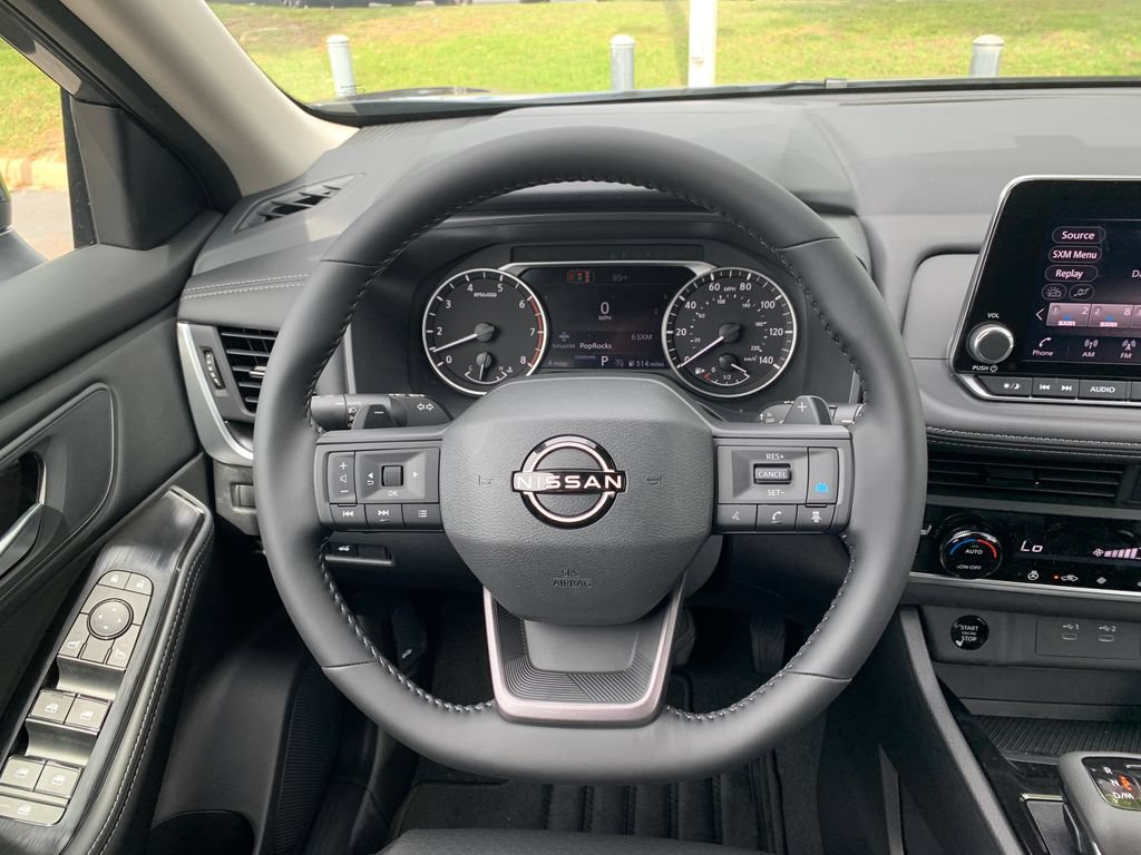 New 2026 Nissan Rogue Dark Armor FWD image 10