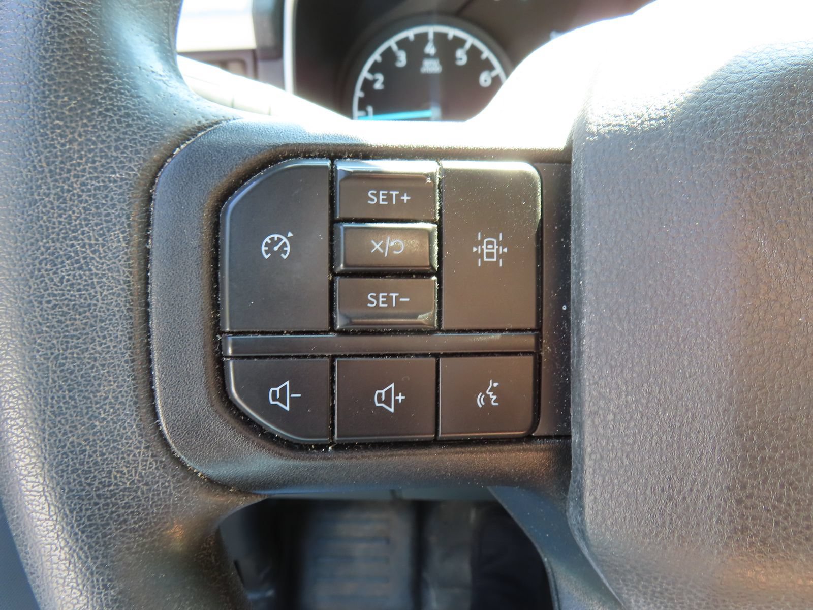 Used 2022 Ford F150 XL w/ Equipment Group 101A High RWD image 15