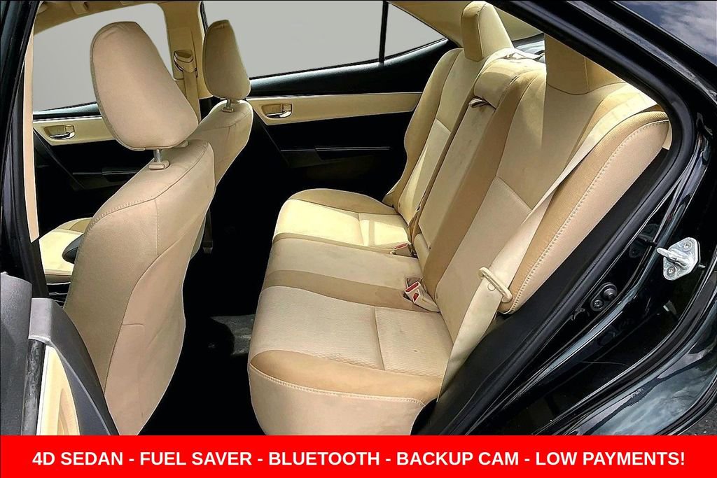Used 2017 Toyota Corolla LE image 21