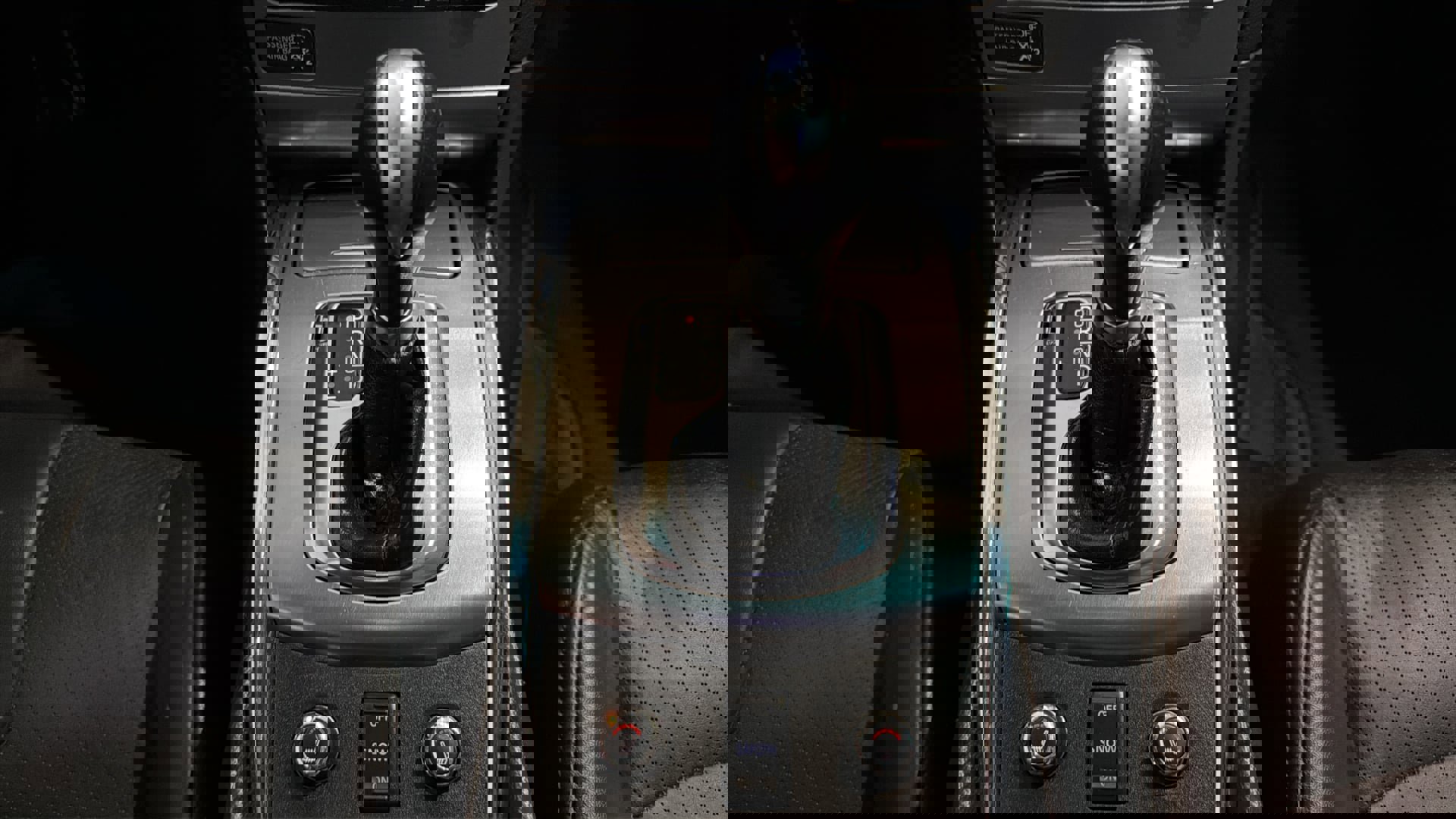 Used 2015 INFINITI Q40 AWD w/ Navigation Package image 23