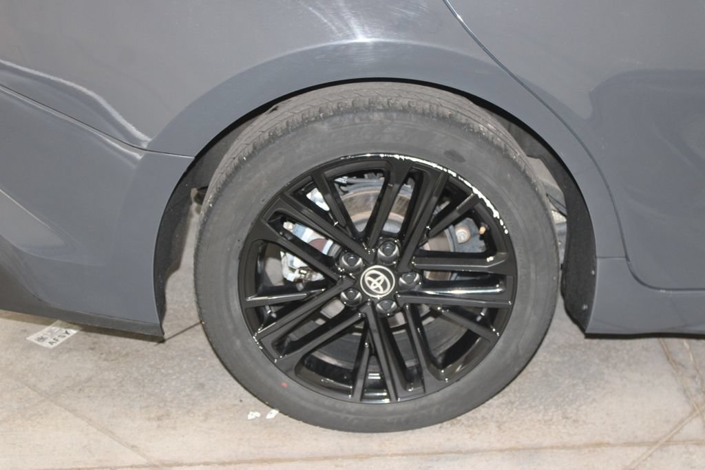 Used 2025 Toyota Camry SE FWD image 46