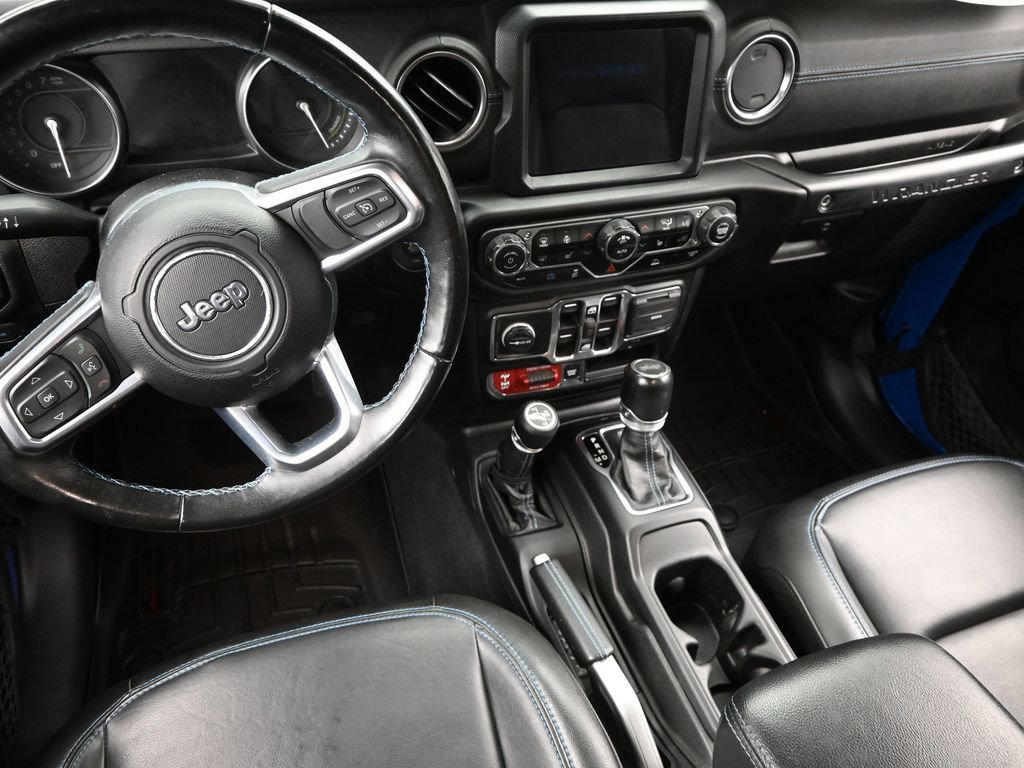 Used 2022 Jeep Wrangler Unlimited Rubicon 4xe w/ Cold Weather Group image 13