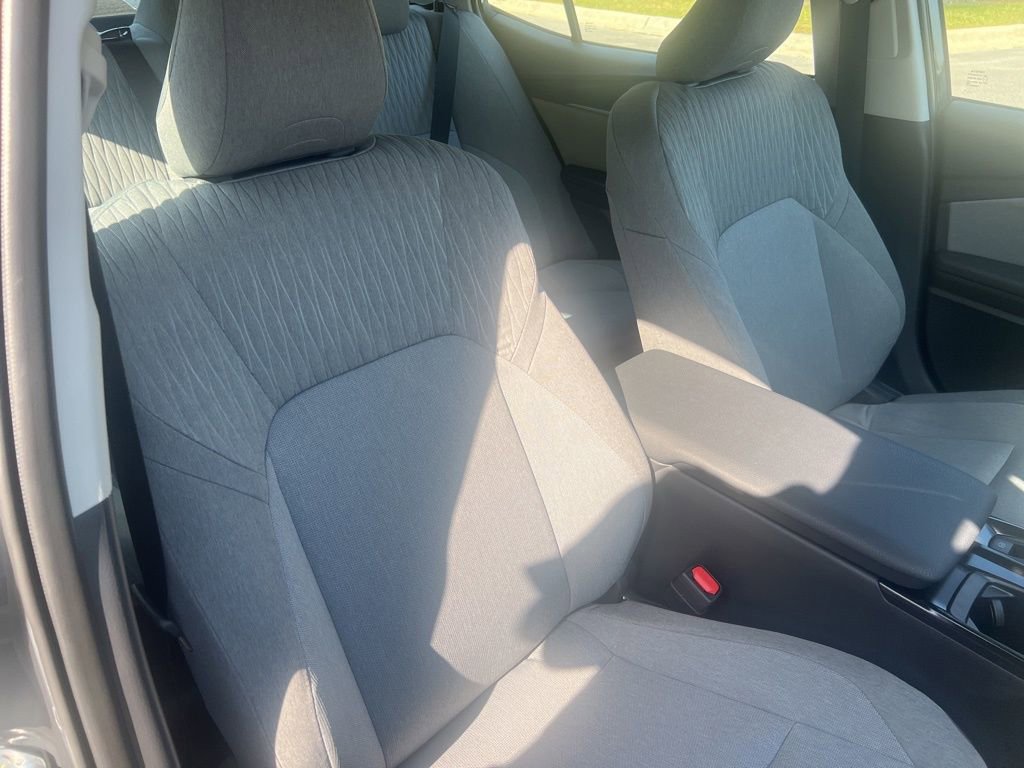 Used 2026 Toyota Camry LE image 12