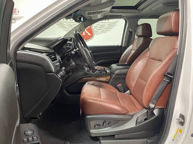 Used 2020 Chevrolet Suburban Premier w/ Premier Plus Edition AWD/4WD image 11