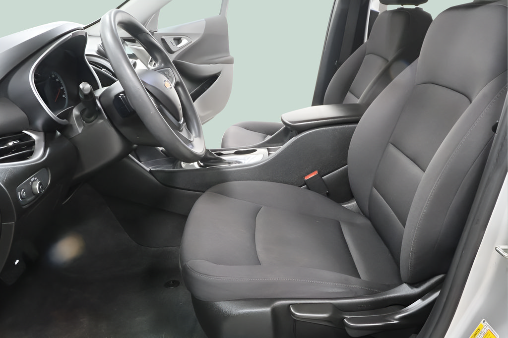 Used 2021 Chevrolet Malibu LS FWD image 20