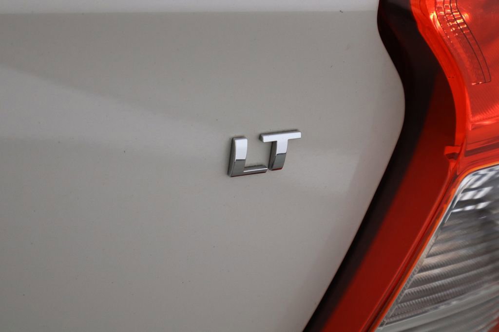 Used 2018 Chevrolet Spark LT image 40