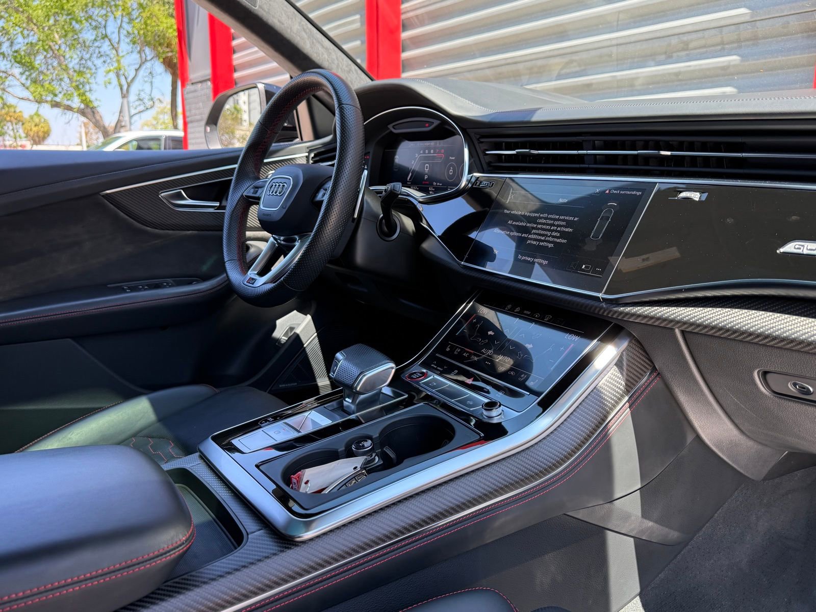 Used 2022 Audi RS Q8 image 23