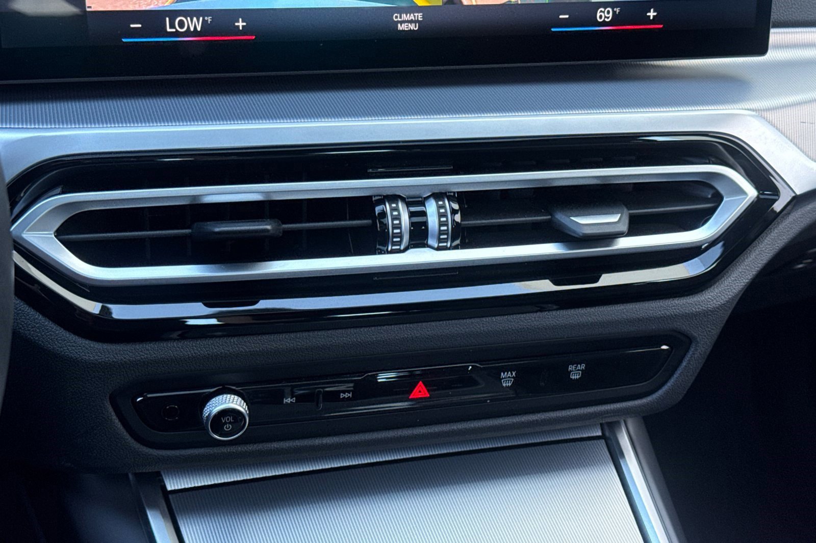 Certified 2023 BMW i4 eDrive35 w/ Premium Package image 26